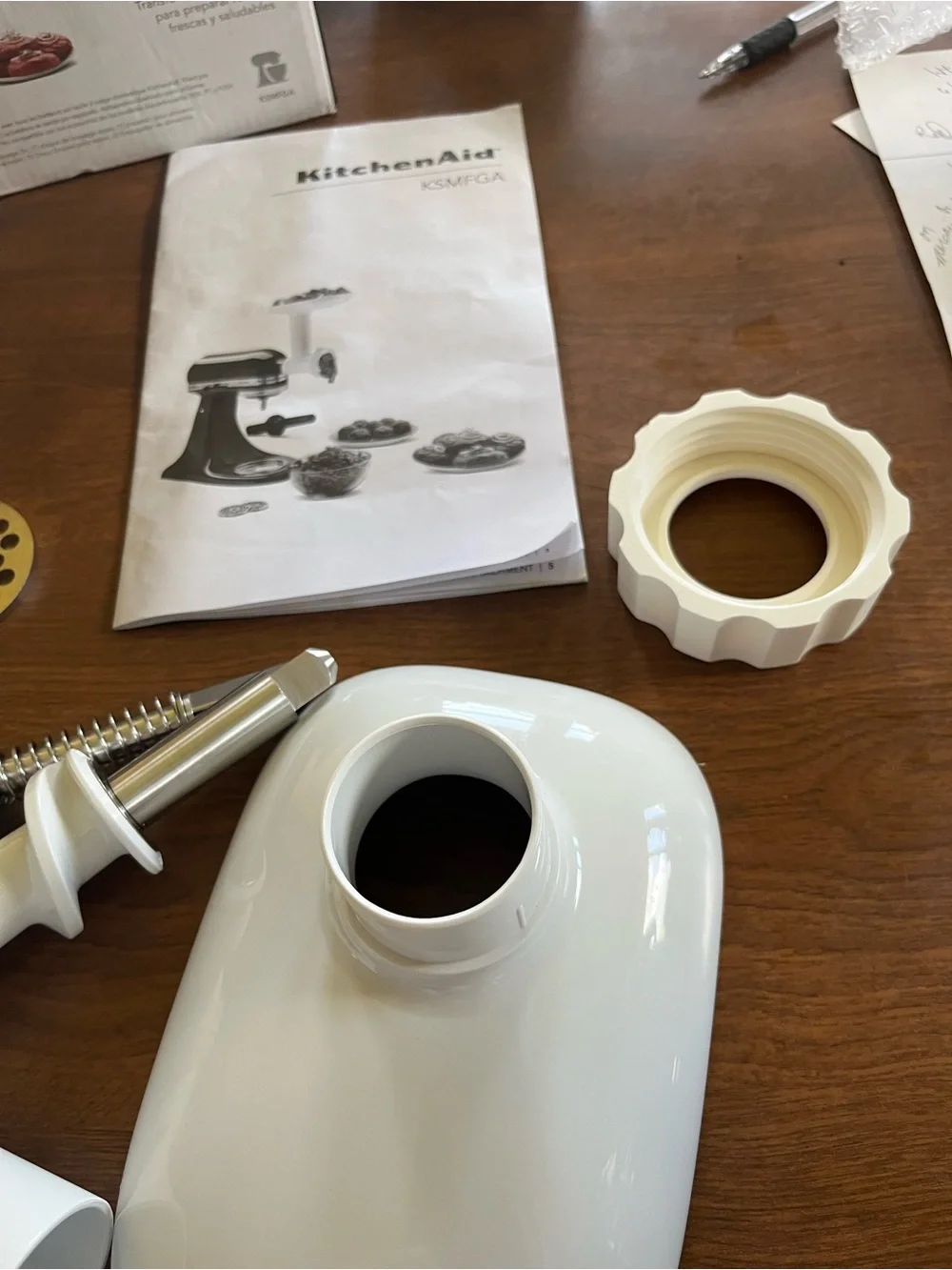 KitchenAid White Food Grinder & Sausage Stuffer Attachment with Plates